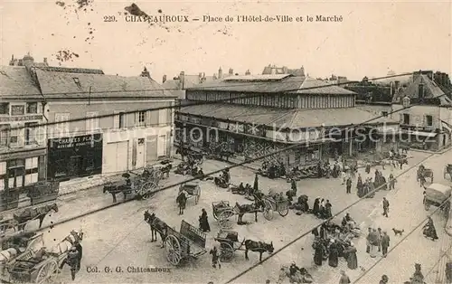 Chateauroux_Indre Place de lHotel de Ville et le Marche Chateauroux Indre
