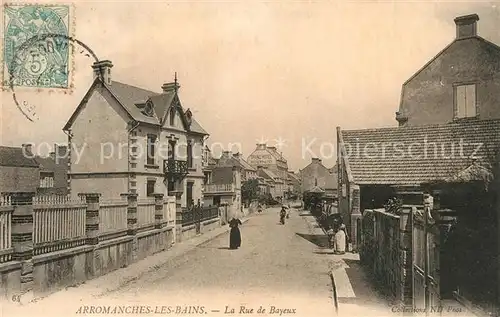 Arromanches les Bains La Rue de Bayeux Arromanches les Bains