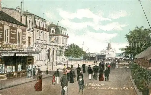 Saint Nazaire_Loire Atlantique La Rue Amiral Courbet Hotel des Postes Saint Nazaire