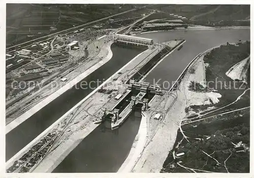 Kembs_Elsass Gross Kraftwerk mit Schiffahrts Schleusen Fliegeraufnahme Kembs Elsass