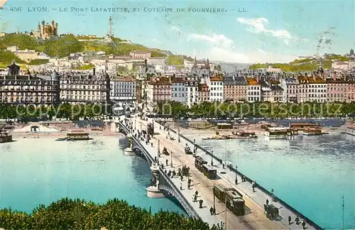 Lyon_France Pont Lafayette et coteaux de Fourviere Lyon France