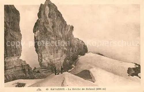 Gavarnie_Hautes Pyrenees La Breche de Roland Gebirgspanorama Felsen Gavarnie Hautes Pyrenees