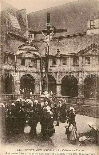 Sainte Anne d_Auray Le Calvaire du Cloitre Les jeunes filles desirant un mari plantent des epingles au pied de ce Calvaire Sainte Anne d Auray