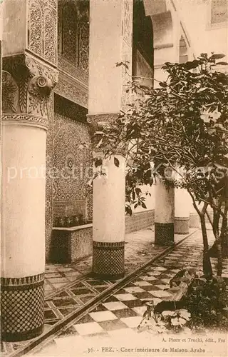 Fez_Fes Cour interieure de Maison Arabe Fez_Fes