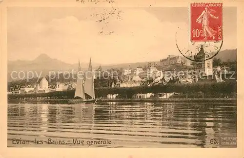 Evian les Bains_Haute_Savoie Vue generale Lac Leman Evian les Bains_Haute