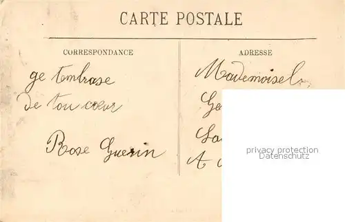 Laval_Mayenne Vue sur la Mayenne prise du Palais de Justice Laval Mayenne