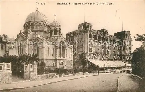 Biarritz_Pyrenees_Atlantiques Eglise Russe et le Carlton Hotel Biarritz_Pyrenees