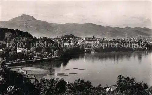 Hendaye_Pyrenees_Atlantiques Avec les trois Couronnes Hendaye_Pyrenees
