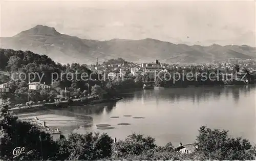Hendaye_Pyrenees_Atlantiques avec les 3 Couronnes Hendaye_Pyrenees