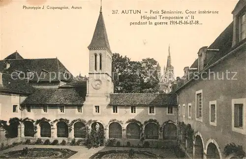 Autun Petit Seminaire Cour interieure Hopital Temporaire Autun