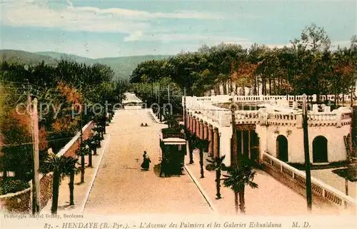 Hendaye_Pyrenees_Atlantiques Avenue des Palmiers et les Galeries Eskualduna Hendaye_Pyrenees