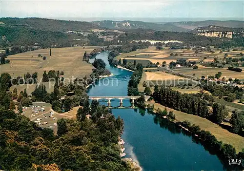 Domme Vue aerienne que lon peut admirer du haut de la ville Domme