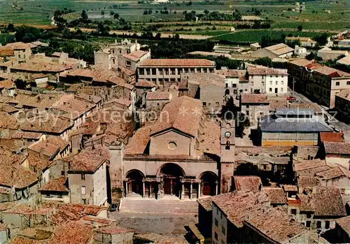 Saint Gilles_Gard Vue aerienne de lEglise Abbatiale Saint Gilles_Gard