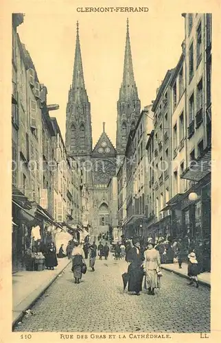 Clermont_Ferrand_Puy_de_Dome Rue des Gras et la Cathedrale Clermont_Ferrand