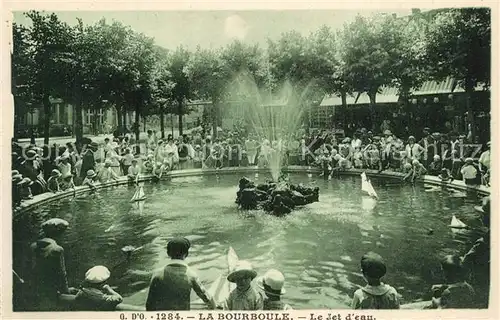 La_Bourboule Le Jet d eau La_Bourboule