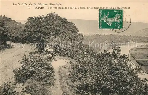 Revin Vue panoramique sur la Valle prise dans la montee de Malgretout Revin