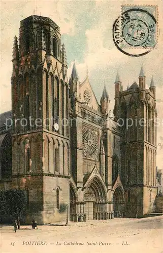 Poitiers_Vienne La Cathedrale Saint Pierre Poitiers Vienne