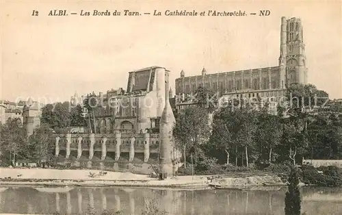 Albi_Tarn Les bords du Tarn Cathedrale et l Archeveche Albi_Tarn
