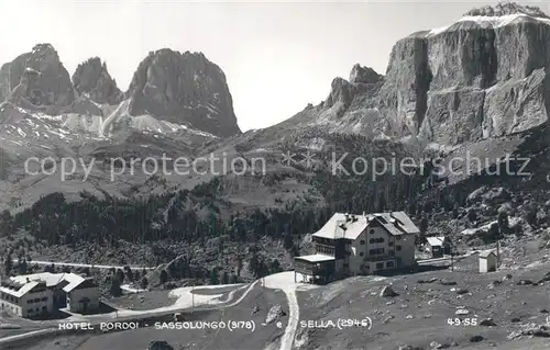 Sassolungo_Langkofel Sella Hotel Pordoi  Sassolungo_Langkofel