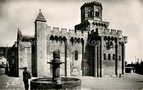 Royat_Puy_de_Dome Eglise fortifi Royat_Puy_de_Dome