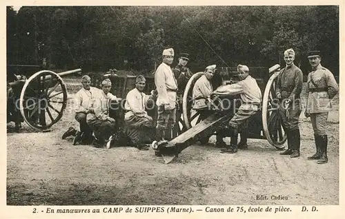 Camp_de_Suippes Canon de 75 en manoeuvres 