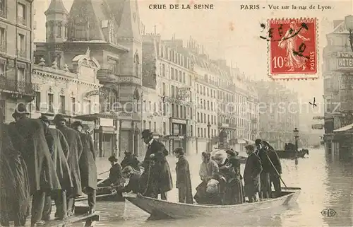 Paris Crue de la Seine Vue sur la rue de Lyon Paris