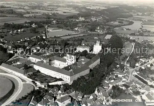 Kremsmuenster Fliegeraufnahme Kremsmuenster