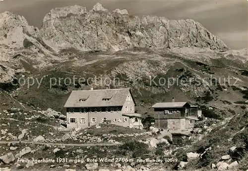 Lech_Vorarlberg Freiburgerhuette mit Rote Wand Lech Vorarlberg