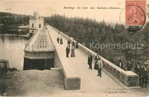 Montsauche les Settons Barrage du Lac des Settons Staudamm Montsauche les Settons