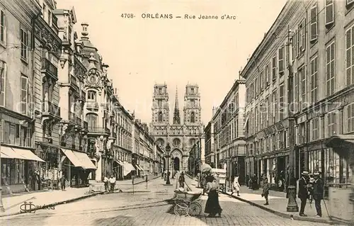 Orleans_Loiret Rue Jeanne d Arc Cathedrale Orleans_Loiret