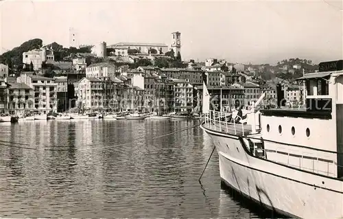 Cannes_Alpes Maritimes Port et le Suquet Cannes Alpes Maritimes