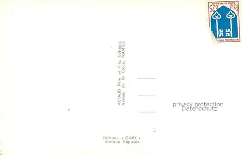 Vire_Calvados Porte Horloge Place Donjon Jardin de l Hotel de Ville Poste Vallee des Vaux  Vire Calvados