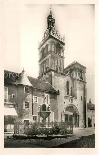 Saulieu Eglise Fontaine Kirche Brunnen Saulieu