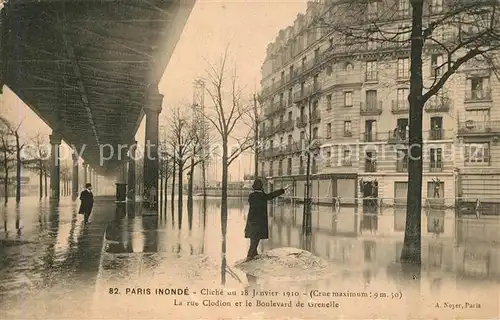 Paris Inondations Rue Clodion Boulevard de Grenelle Hochwasser Katastrophe Paris