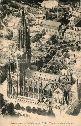 Strasbourg_Alsace Fliegeraufnahme Cathedrale et Ville Strasbourg Alsace