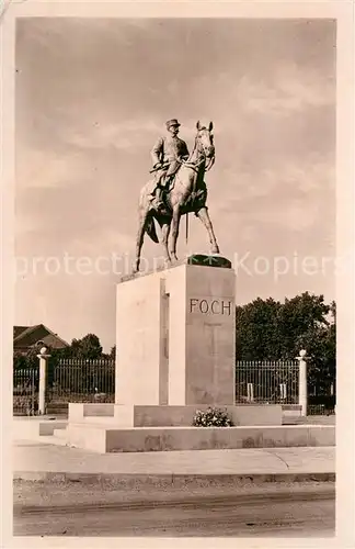 Tarbes Statue du Marechal Foch Monument Tarbes