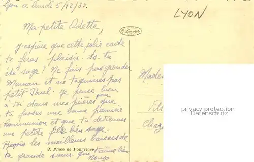 Lyon_France Chapelle interieur Lyon France