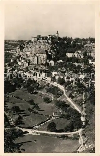 Rocamadour Vue prise de la route de l`Hospitalet Rocamadour