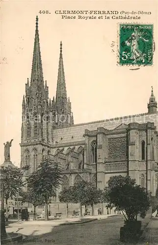 Clermont_Ferrand_Puy_de_Dome Place Royale et la Cathedrale Clermont_Ferrand