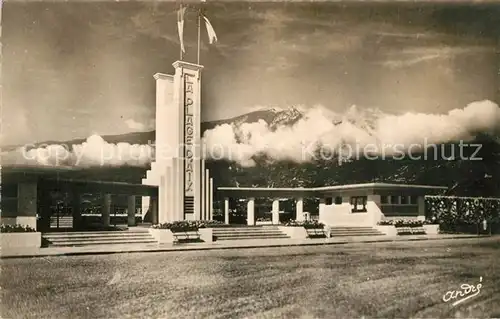 Aix les Bains Entree de la Plage et la Dent du Chat Aix les Bains
