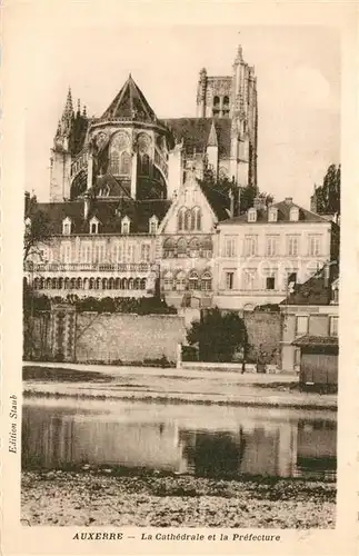Auxerre La Cathedrale et la Prefecture Auxerre