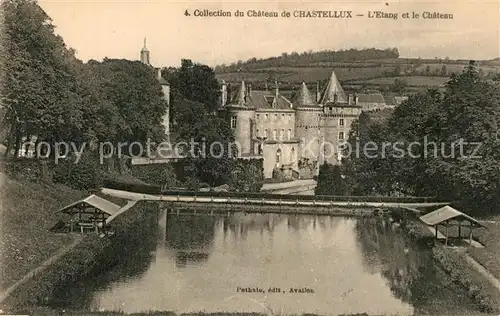 Chastellux sur Cure Etang et le Chateau Chastellux sur Cure