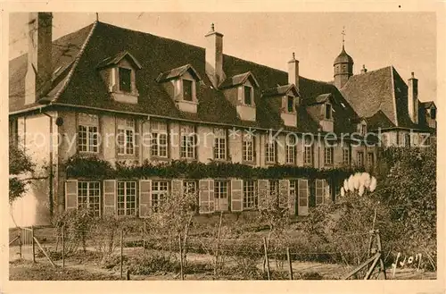 Paray le Monial Facade du Monastere de la Visitation du cote du Jardin Paray le Monial