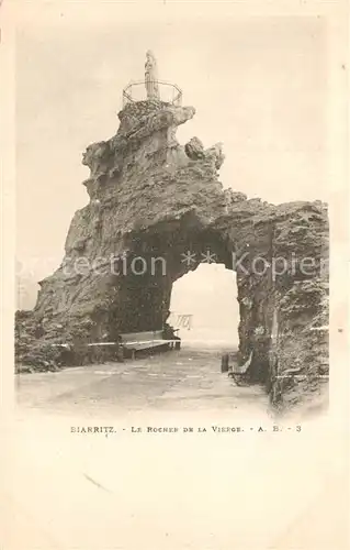 Biarritz_Pyrenees_Atlantiques Le Rocher de la Vierge Biarritz_Pyrenees