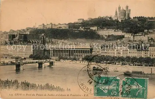 Lyon_France Pont du Palais de Justice et Coteau de Fourviere Lyon France