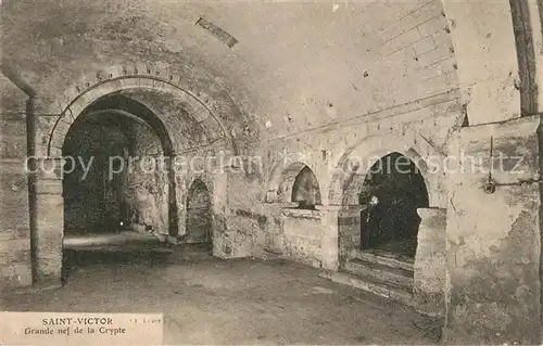 Saint Victor_Allier Grande nef de la Crypte Saint Victor Allier