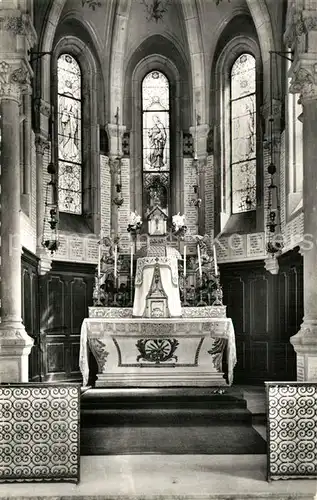 Vion_Sarthe Basilique Notre Dame du Chene interieur de la chapelle Vion Sarthe