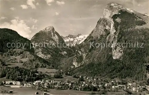 Samoens Vue generale et les Alpes Francaises Samoens