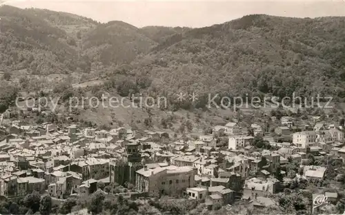 Royat_Puy_de_Dome Panorama la vieille ville Royat_Puy_de_Dome