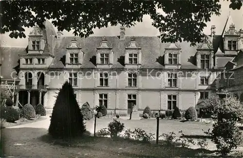 Chateaubriant Chateau cour interieure Schloss Chateaubriant